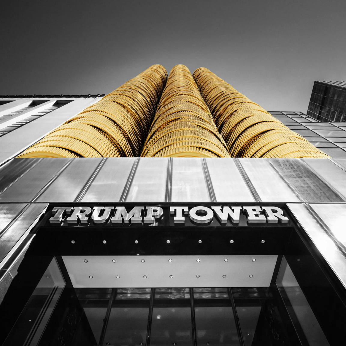 La strategia del “Gold Book” di Trump: i calcoli politici dietro la criptovaluta