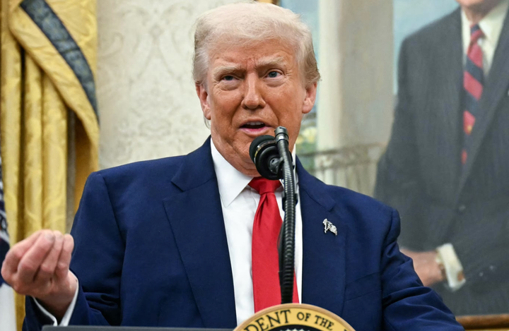 Mercati in calo: preoccupazioni per i dazi di Trump